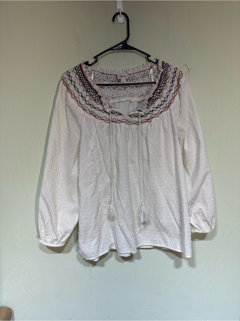 Style & Co white Swiss dot embroidered neck long sleeve sheer blouse medium